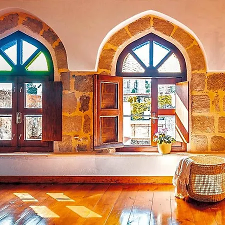 Aparthotel Mandorla 3*