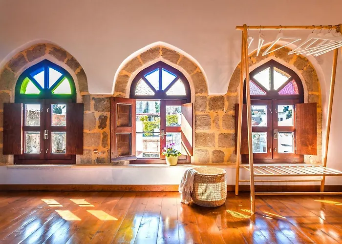 Mandorla Rhodes City