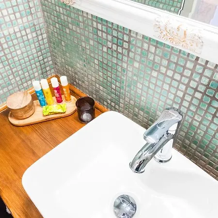 Mandorla Aparthotel 3*